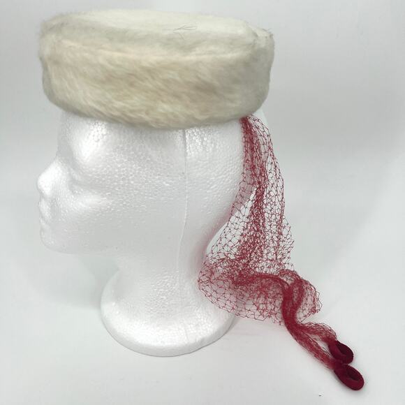 Vintage 60s Cream Faux Fur Pillbox Fascinator Ladies Hat with Net - Picture 2 of 5